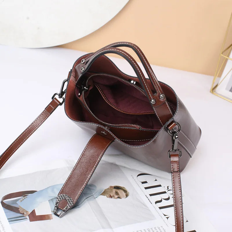 Real Oil Wax Leather Women's Bucket Bag Casual and Simple Handbag Large Capacity Ladies Cowhide Fashionable Crossbody Tote Bag